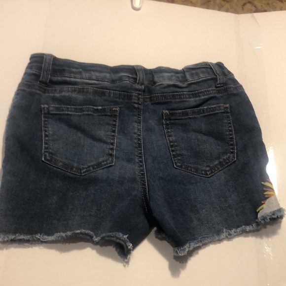 Girls super stretch cat & Jack elastic stretchy rainbow shorts - Picture 9 of 10